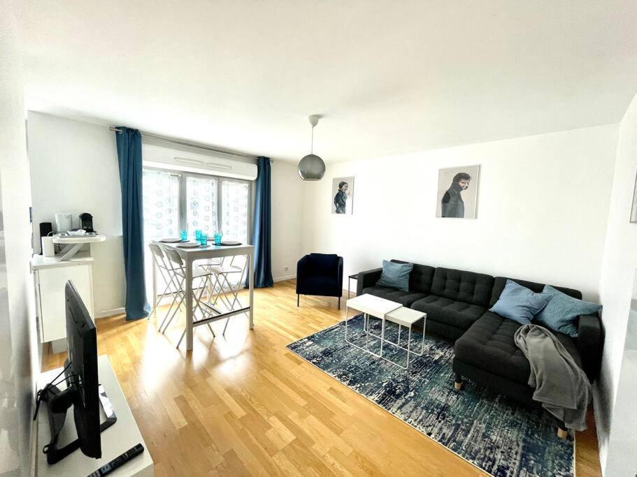 Superbe 3 Pieces Face Gare Tgv / Rer De Massy Apartamento Massy  Exterior foto