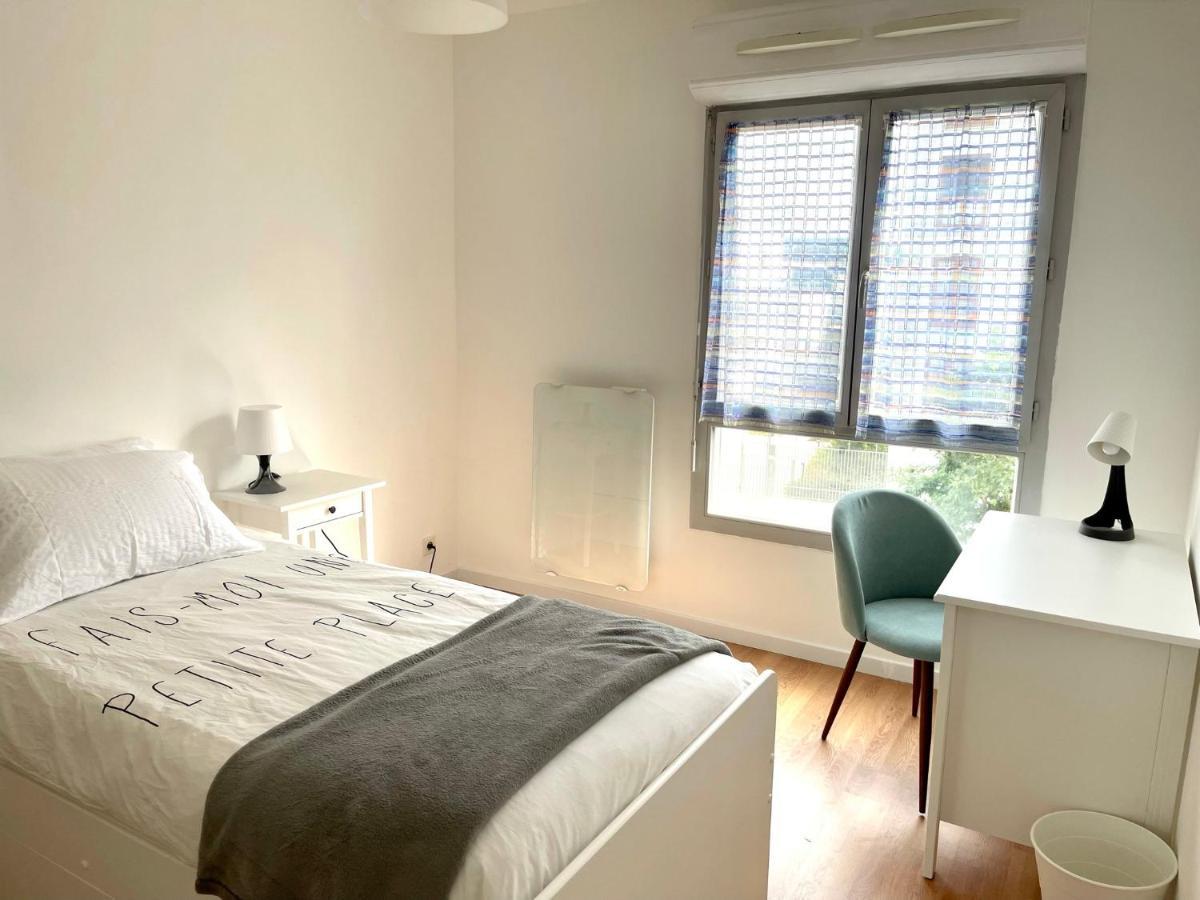 Superbe 3 Pieces Face Gare Tgv / Rer De Massy Apartamento Massy  Exterior foto